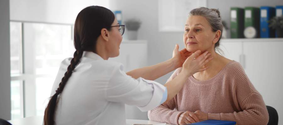 About Universal Urgent Care at Niles Street, Brimhall Road, and Ming Avenue in Bakersfield, CA